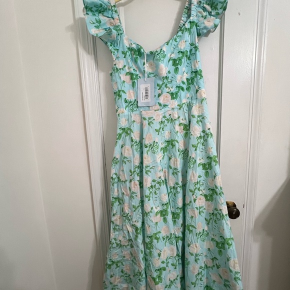 Hill House Daphne Floral Flutter Sleeve Dress - Picture 6 of 6